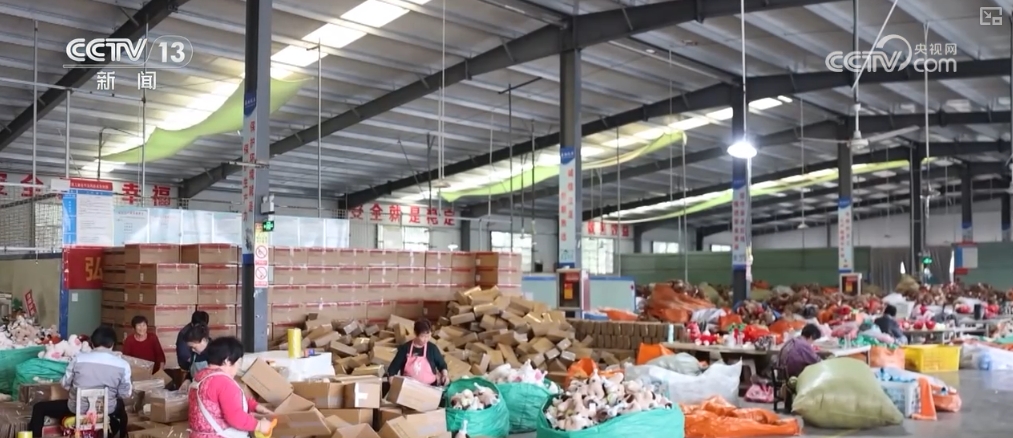 社区微工厂技能培训……多举措拓宽大龄就业群体发展空间实现增收(图11)