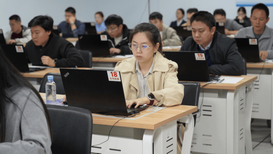 广西迎来首批新利体育网址数字技术工程师(图2)