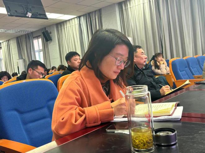 新利体育下载固始一中举行开学预备周系列培训活动(图23)