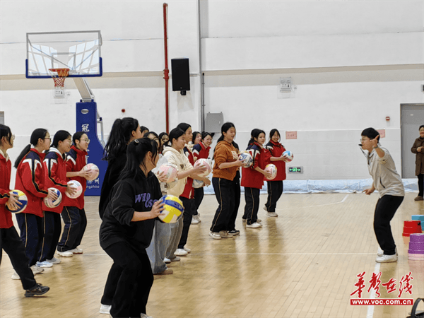 新利体育下载炎陵县开展中小学”三大球”教学能力提升培训(图1)