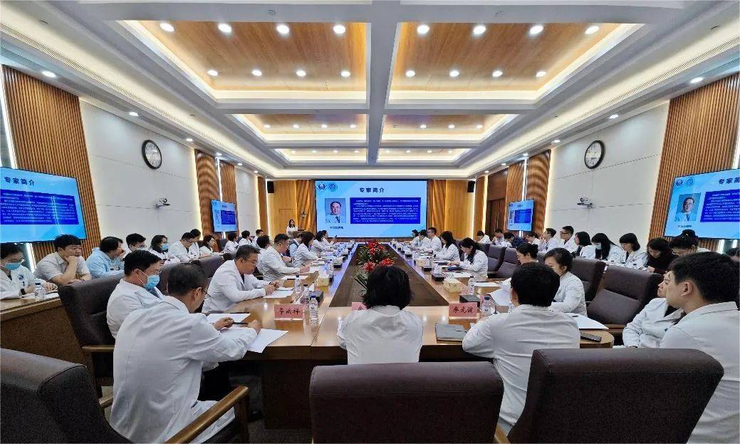 把握航向 创新实践丨吉大一院召开教学成果凝练培训会(图1)