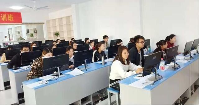 完善教育体系培育大国工匠