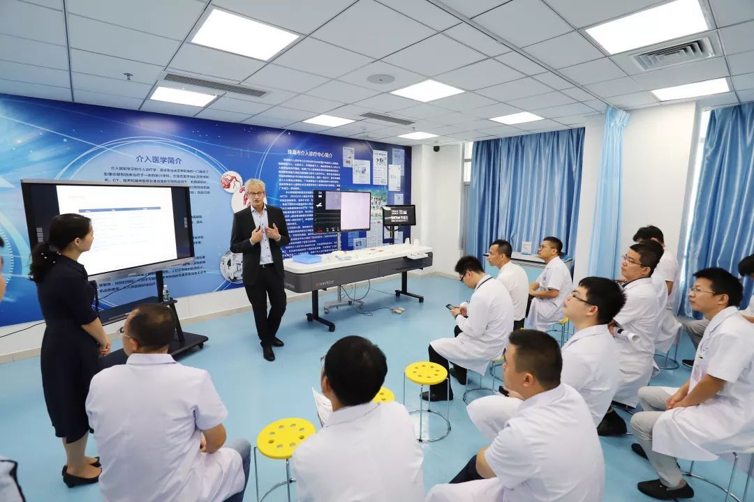 高校学生就业能力提升“双千”计划解读
