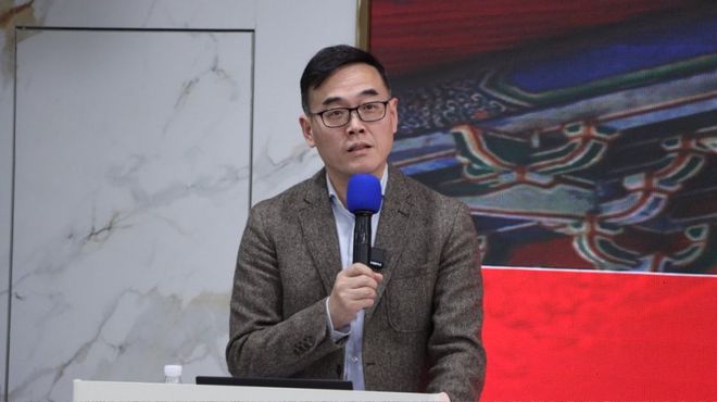 虹口区举办“虹律智行”律师业务培训沙龙——商事仲裁与经济制裁的冲突与调和主题培训新利体育下载(图3)