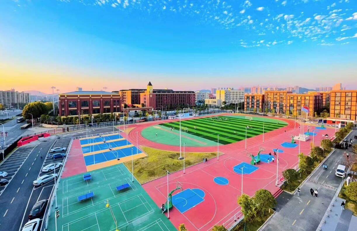 湖南冠霖教育单招培训学校招生要求（2025单招培训学校力争上游）(图1)
