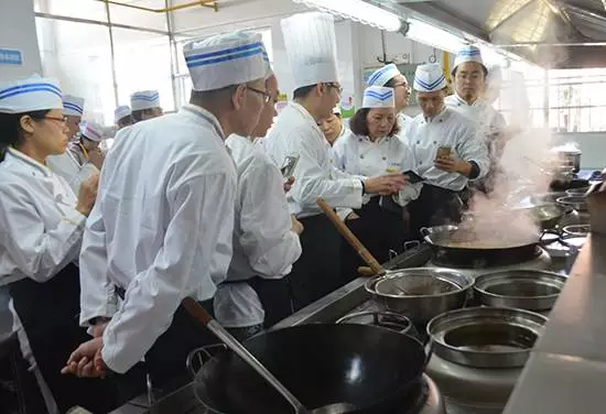 楚雄首家CAAC无人机驾驶执照培训中心正式揭牌