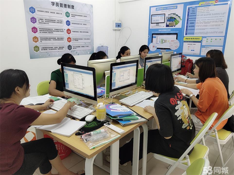 工匠经纪人全程跟踪服务学员