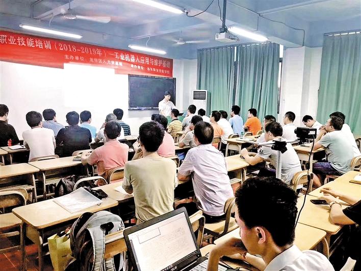 轻松月入十万元？