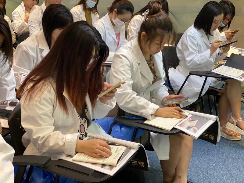技术升级与市场演变：IT培训行业面临的困境与出路