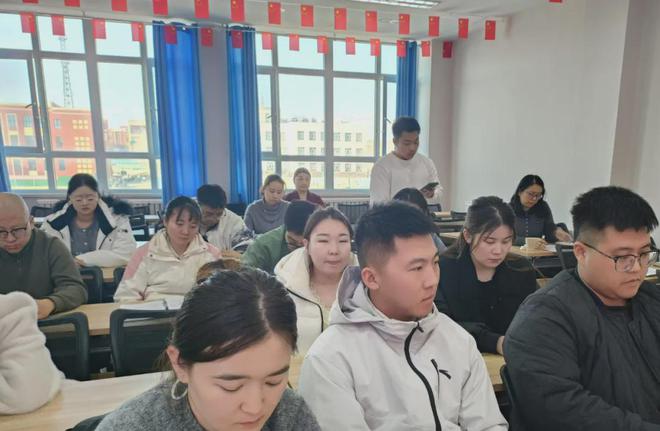 奔跑吧·新一代｜和布克赛尔县教科局举行新入职教师2025年培训(图7)