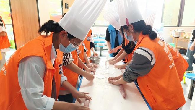 贵州黔西：技能培训助力初高中毕业生走稳就业路(图2)