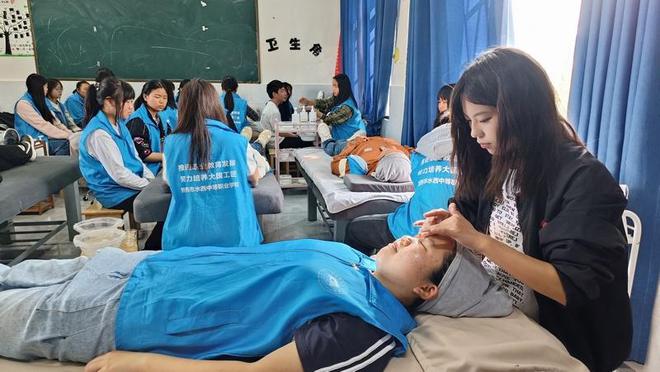 贵州黔西：技能培训助力初高中毕业生走稳就业路(图3)