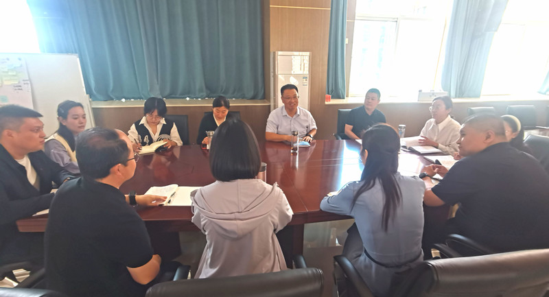 第48期中青年干部培训班开展案例式教学活动(图2) 第48期中青年干部培训班开展案例式教学活动(图2)