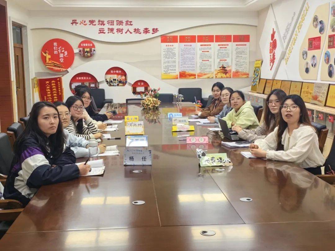 【和美·研训】指尖剪辑时光 镜头定格热爱——白果学院青年教师数字技能培训纪实(图2)